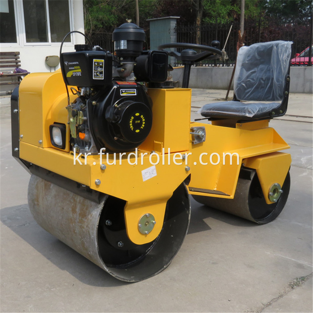 Mini Road Roller